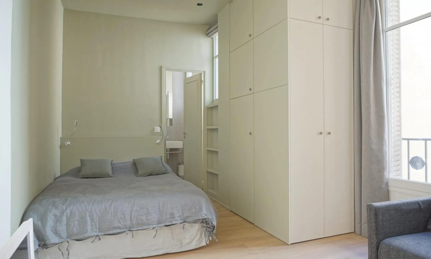 Rue Chateaubriand - Paris 8 Apartment